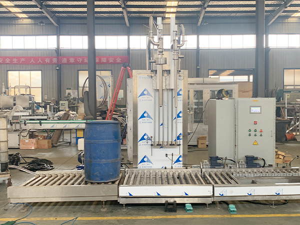 噸桶灌裝機(jī)