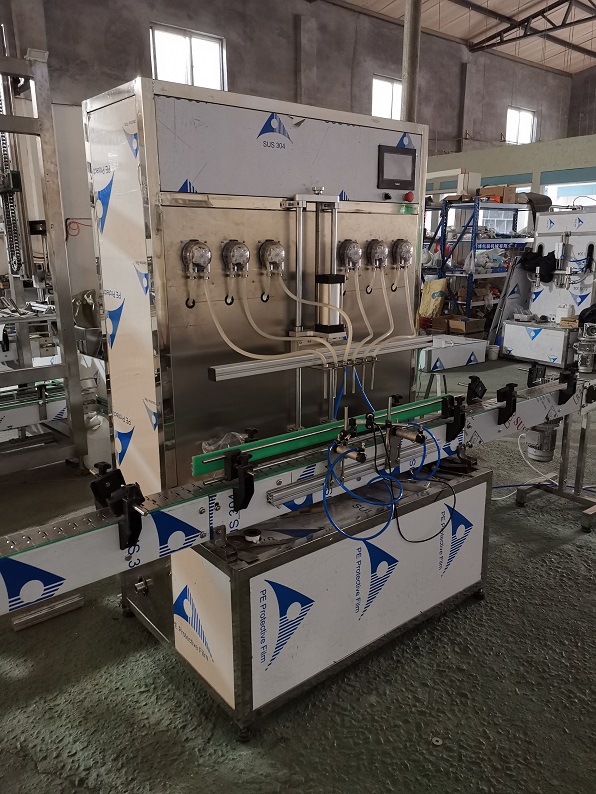 6頭蠕動泵灌裝機(jī)